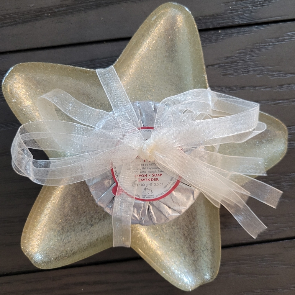 NEW Akcam glitter star dish with Turkish soap